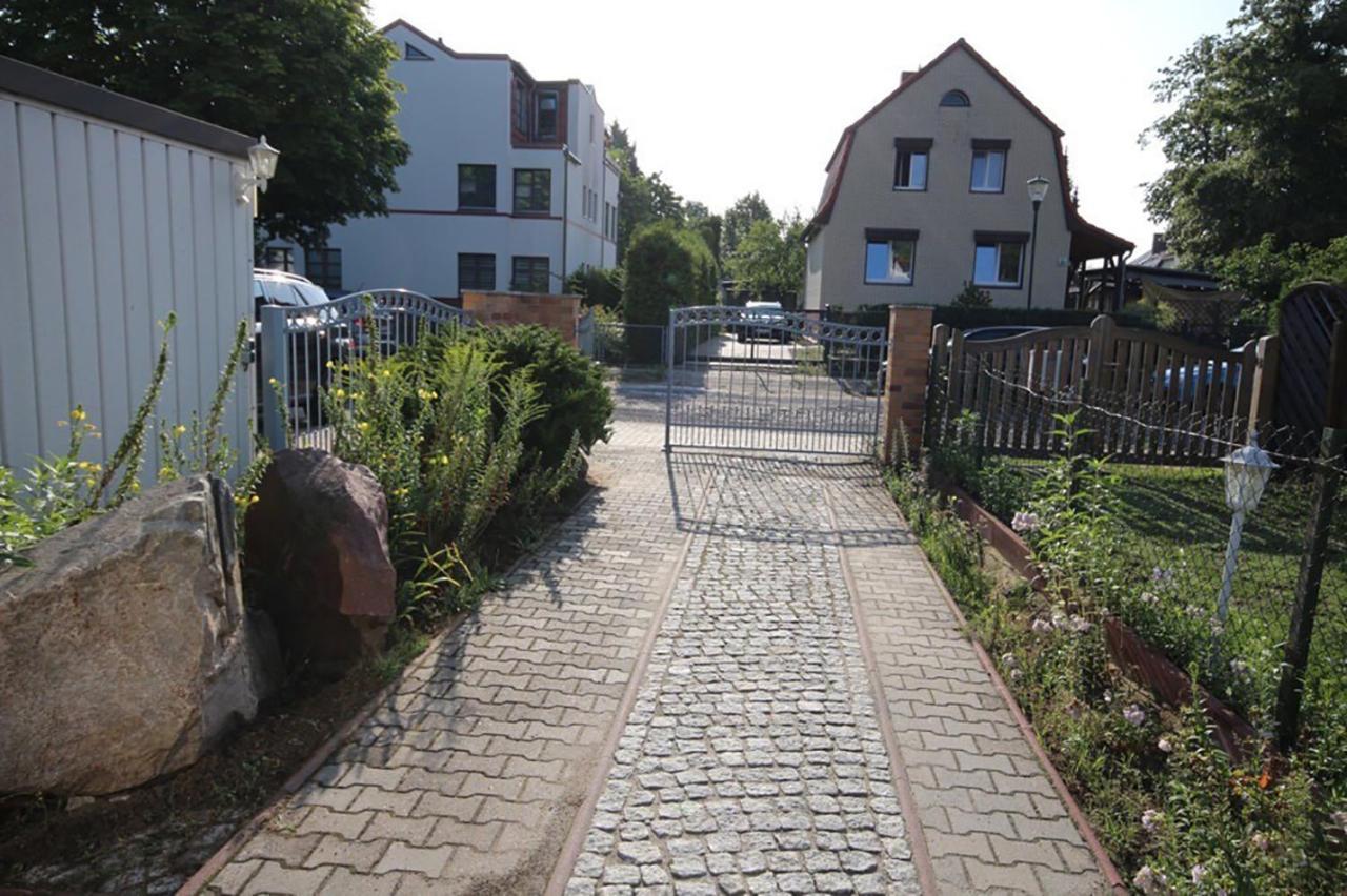Lovely Hohen Neuendorf Extérieur photo